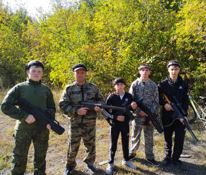 Активные выходные провели юноши 8 класса..