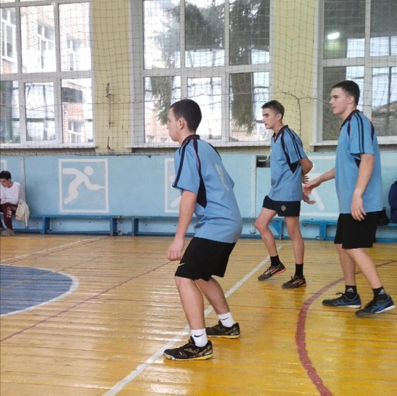 Снова о футболе..